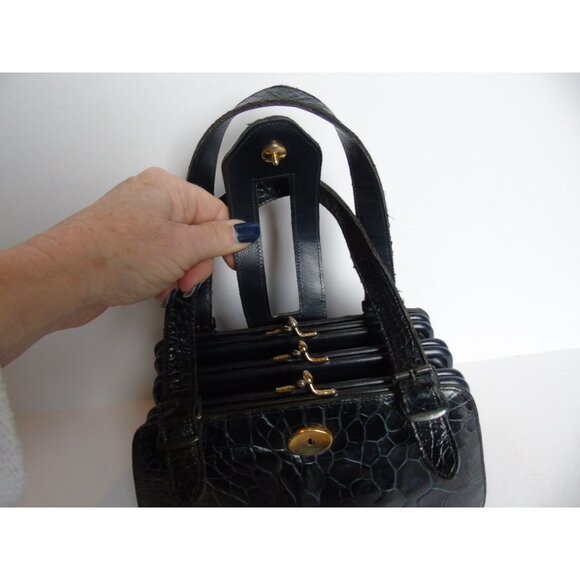 Vintage 1960's Blue Alligator Handbag Made In Italy Gold Tone Hardware - Picture 5 of 10